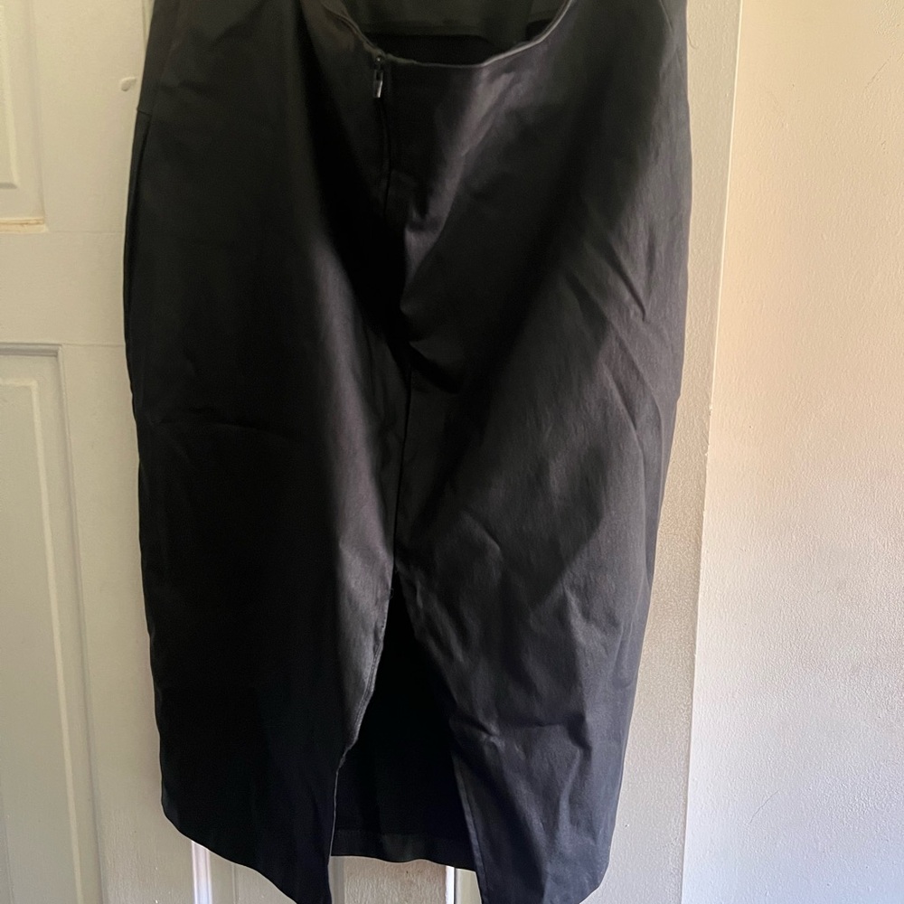 Women’s Fashion to Figure Size 3  Skirt